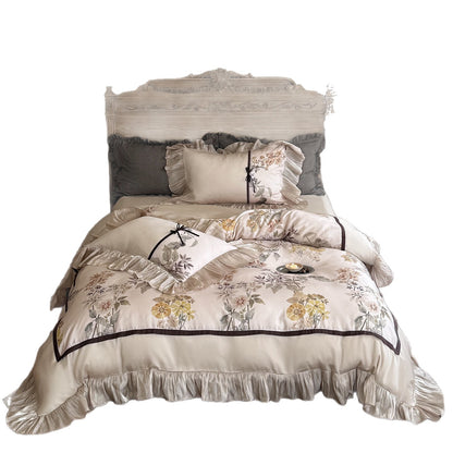 Satin Floral Rüschende Bettbezugset mit Plissiertem Rand und Dekorativen Kissenbezügen