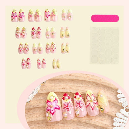 Kunstnagelset mit luxuriösen 3D-Details und floralem Design Brehn