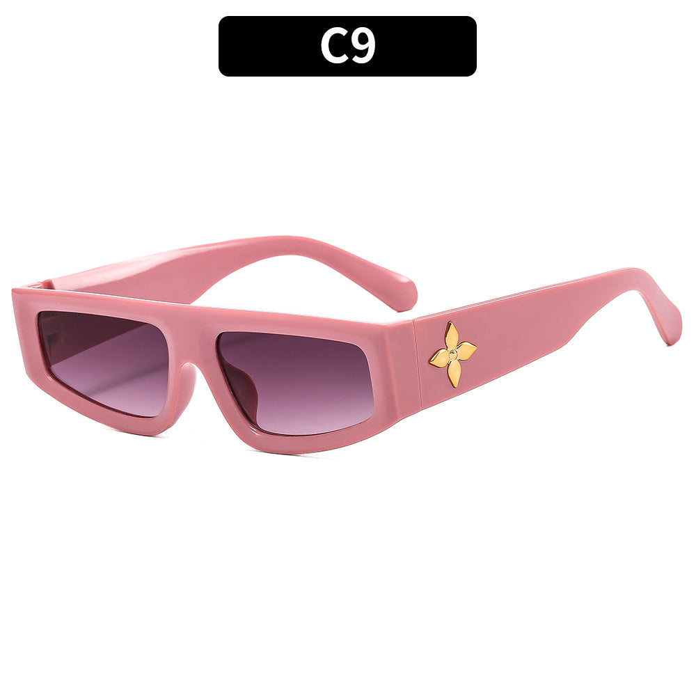 Modische, kantige Sonnenbrille