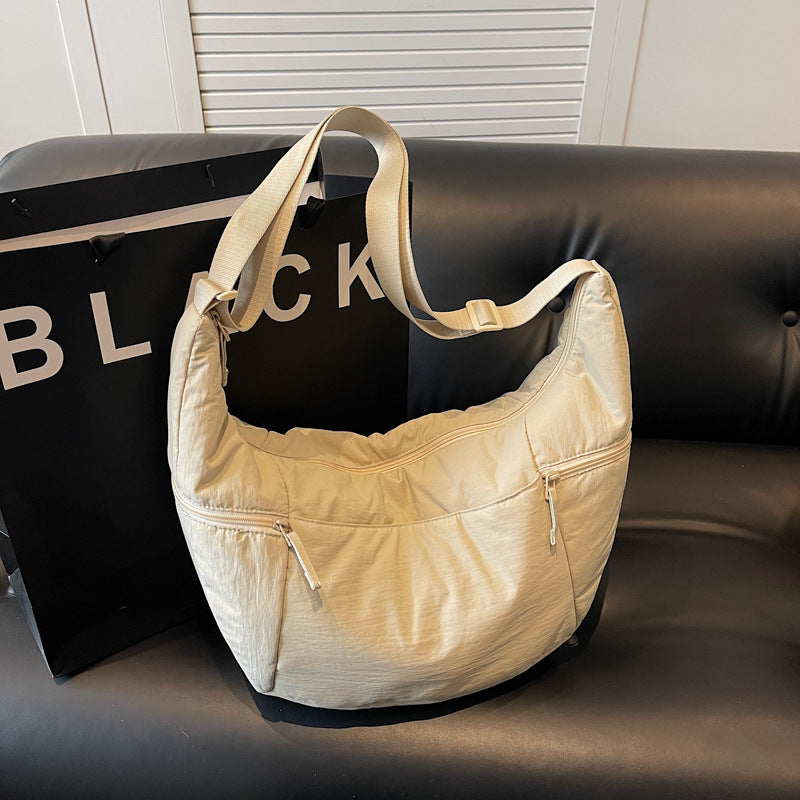 Weiche Stoff Hobo Tasche Brehn