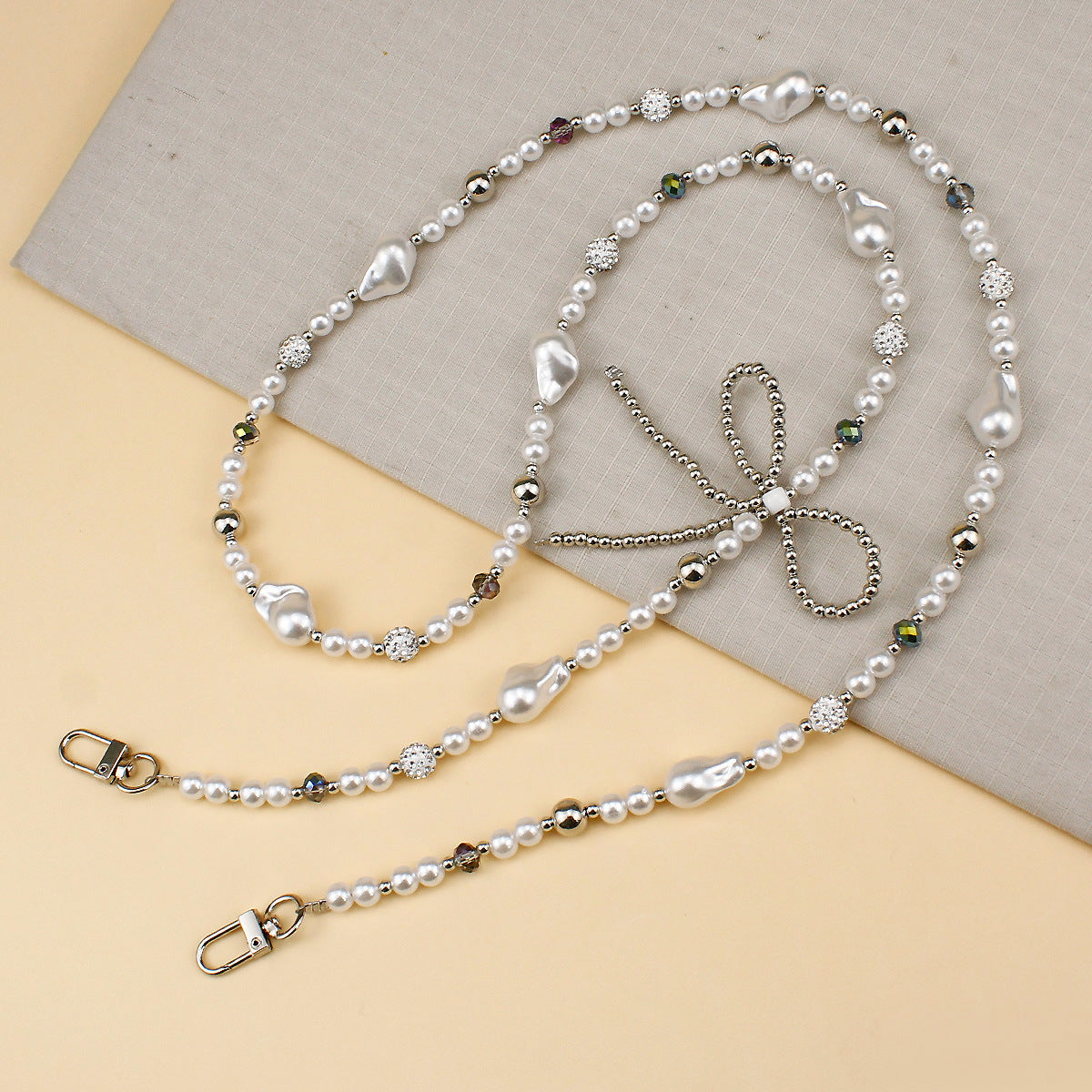 Elegante dekorative Brillenbänder Brehn