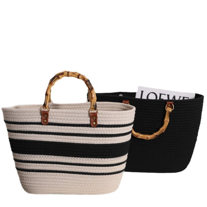 Modische Basttasche mit Bambusgriffen Brehn