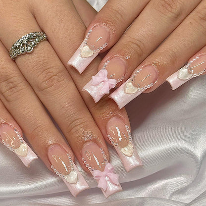 Dekoratives Press-On Nail Art Set mit Perlen und Schleifen Brehn