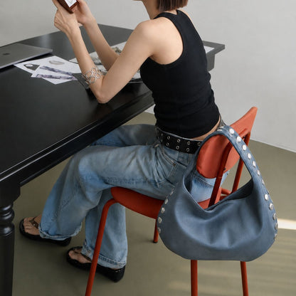 Nieten Hobo-Handtasche