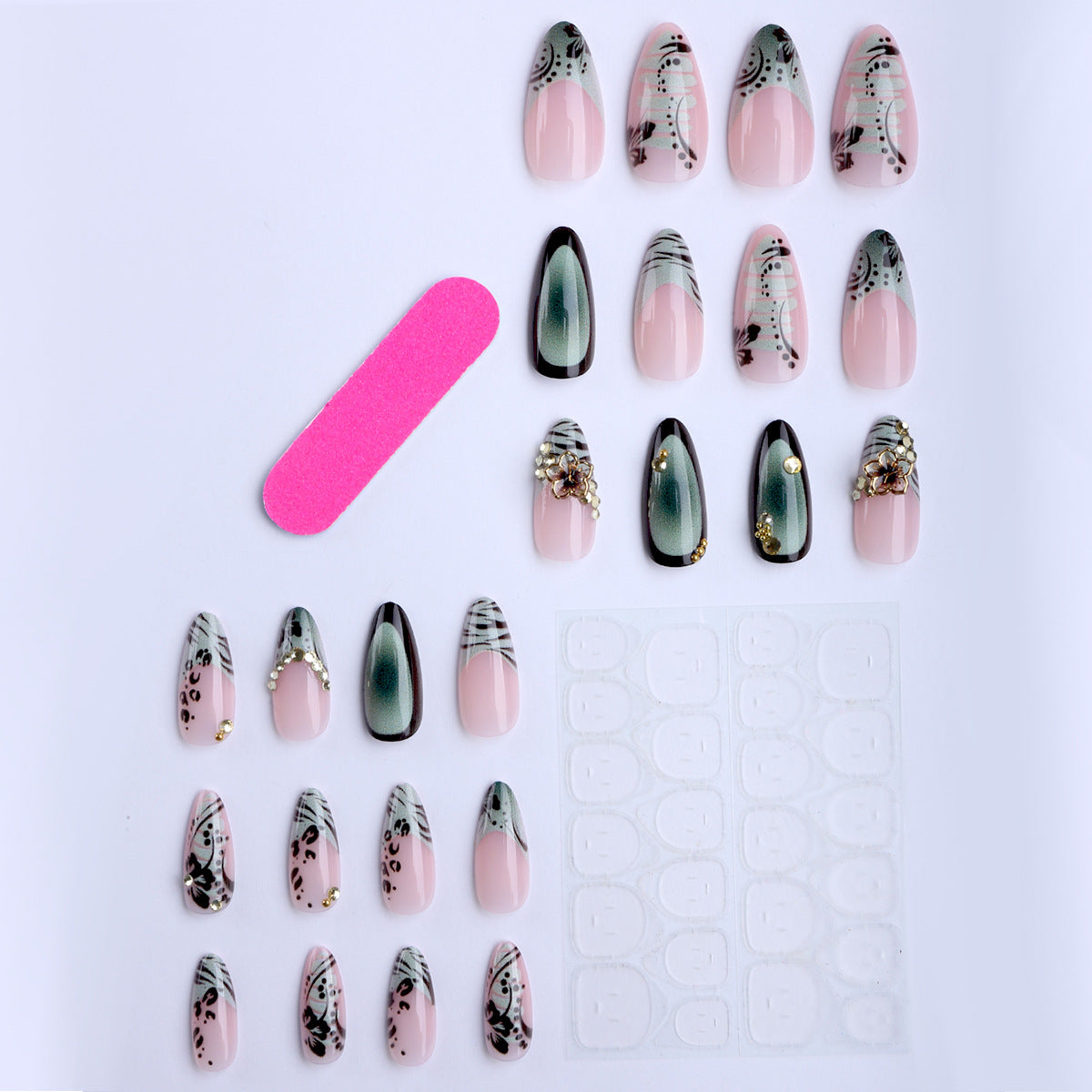 Kunstvolle Stiletto Fingernägel mit Floralen und Geometrischen Verzierungen Brehn