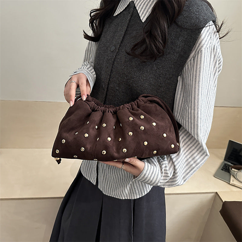 WoChic Nieten Drawstring Clutch Tasche Brehn