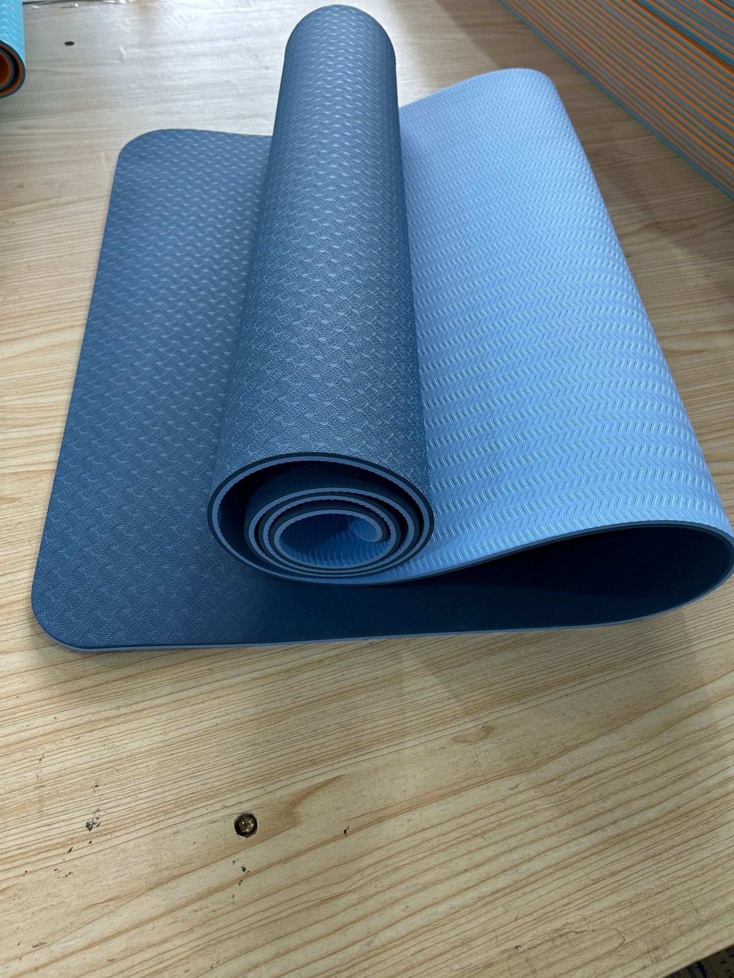 Rutschfeste und Schadstofffreie Yoga-Matte Brehn