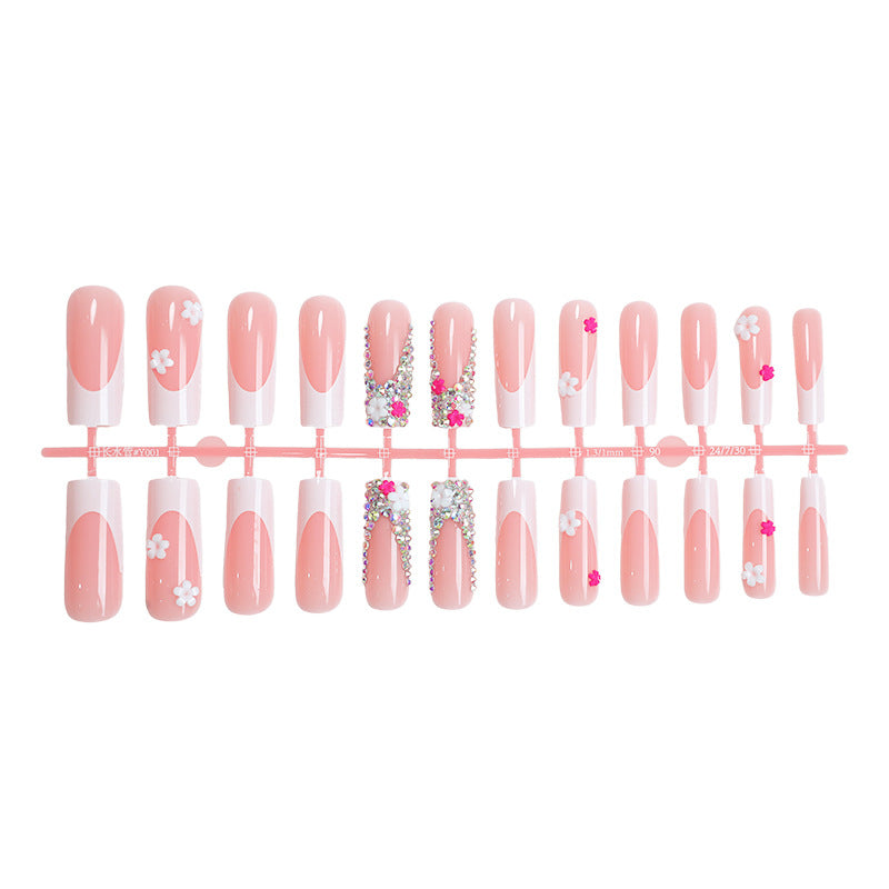 Dekoratives Press-On-Nagelkunst-Set mit floralen und Schmuckakzenten Brehn 1788496044