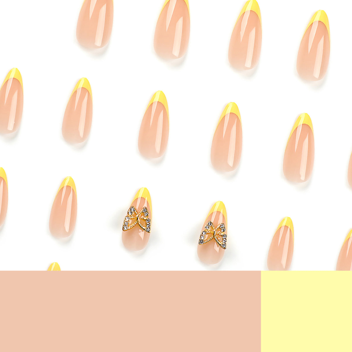 Kunstvolle Stiletto-Nägel mit glamourosem Schmetterlingsdesign Brehn