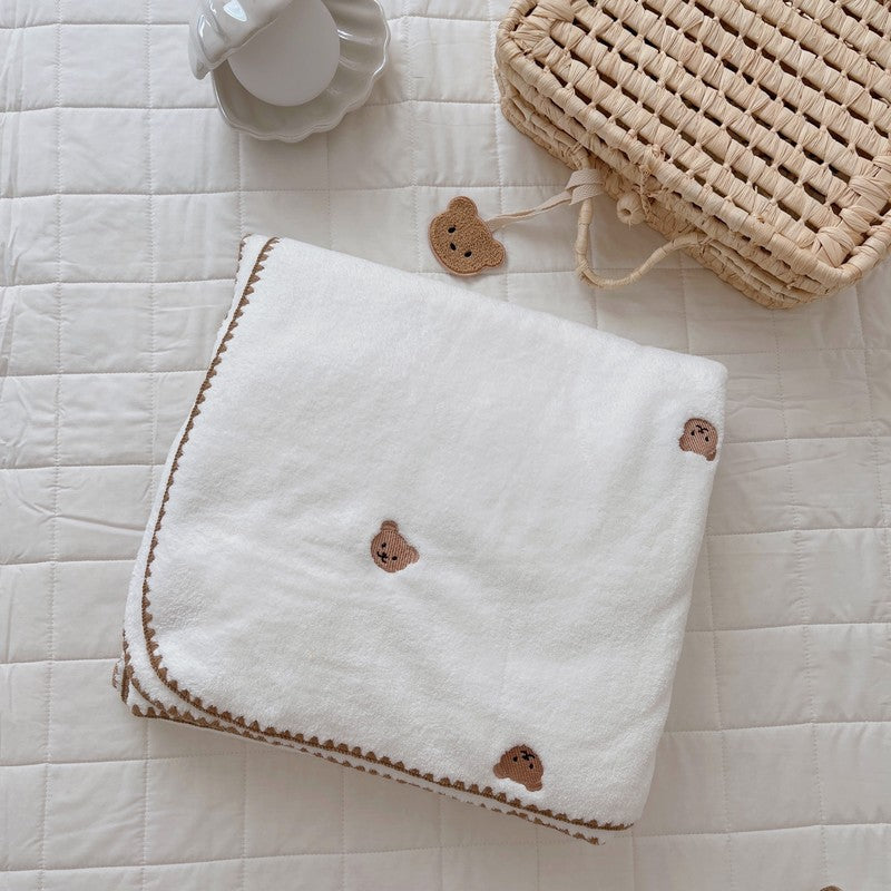 Unisex Kuscheldecke mit süßen Bärenmotiven Brehn