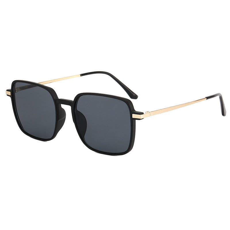 Damen modische oversized Sonnenbrille mit exklusiven Metall-Details Brehn