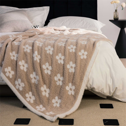 Extraweiche Flauschdecke mit Teddy-Finish und Blumenrelief