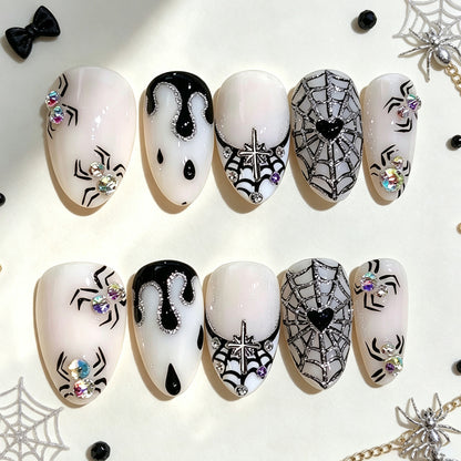 Elegante Gothic Nagelkunst Tipps