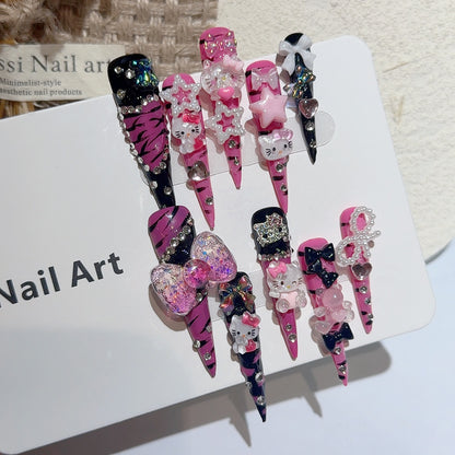 Dekoratives Press-On Nagelkunst-Set