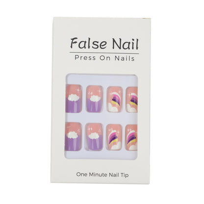 Kreatives Nail Art Set mit bunten Regenbogen- und Wolkenmotiven Brehn