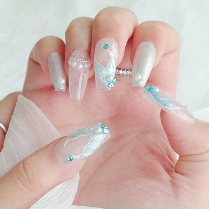 Schmetterlings-verzierte Press-On Nagelset