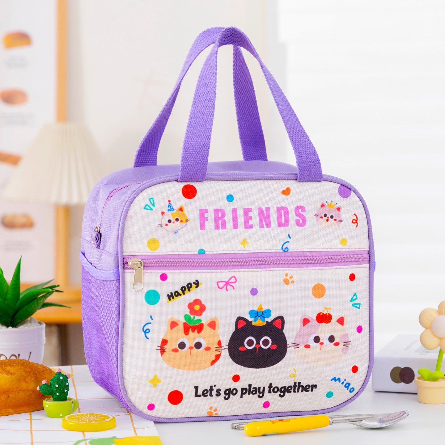 Süßes isoliertes Lunchbag Brehn