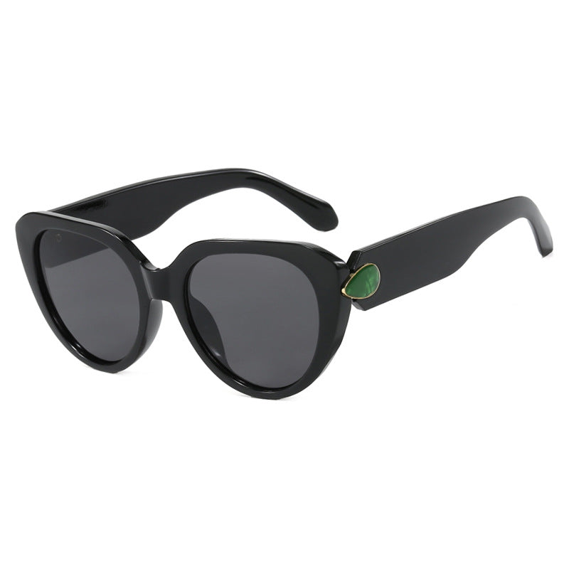 Damen Cat-Eye Sonnenbrille mit auffälligem Design und schützendem UV-Filter Brehn