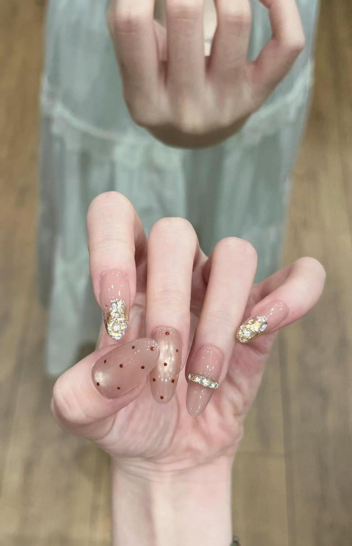 Dekoratives Press-On Nageldesign-Set
