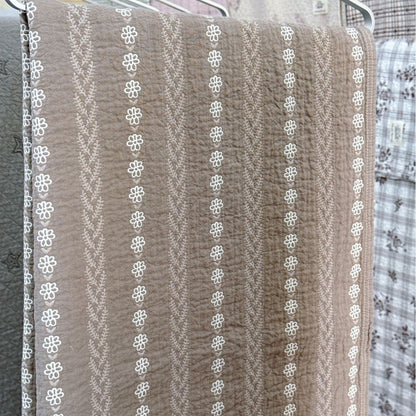 Damen Kuscheldecke mit niedlichem Pferdemotiv Brehn