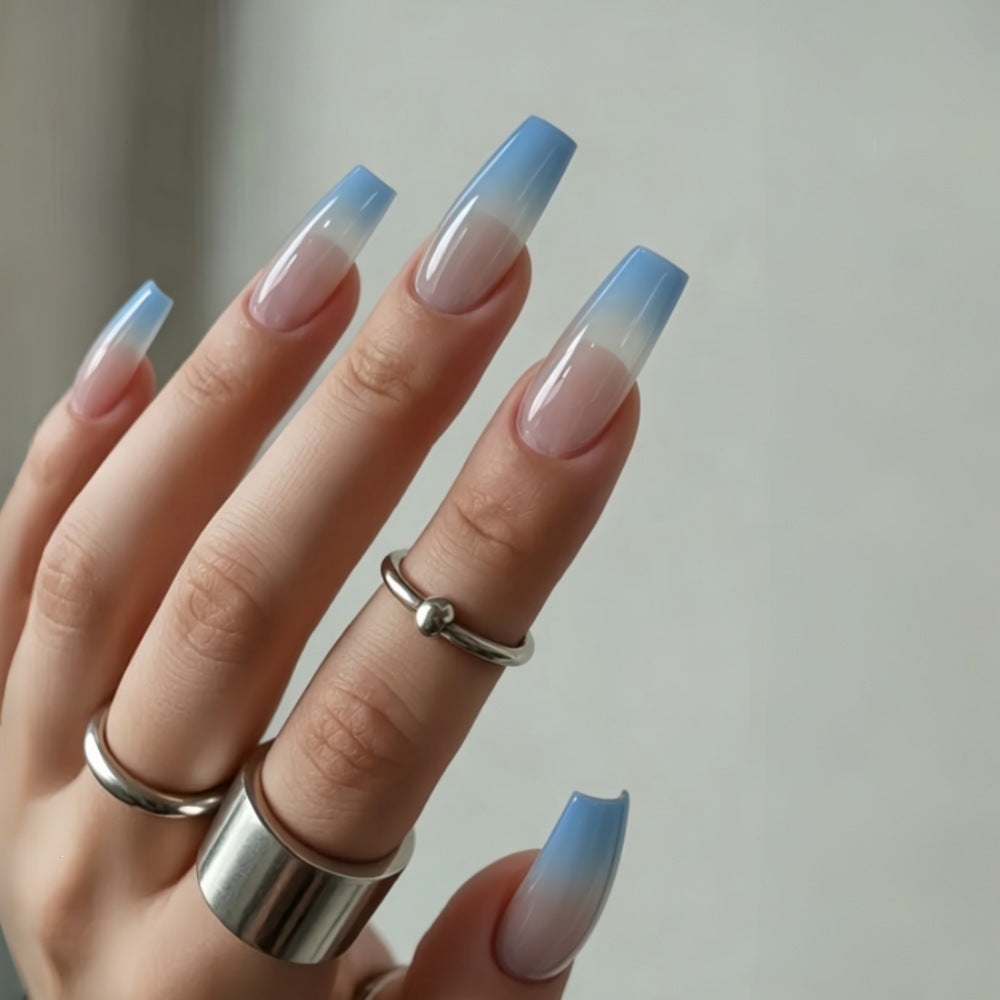 Kunstnägel im eleganten Ombre-Look Brehn