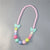 Bunte Perlenkette mit Floralen Elementen Brehn