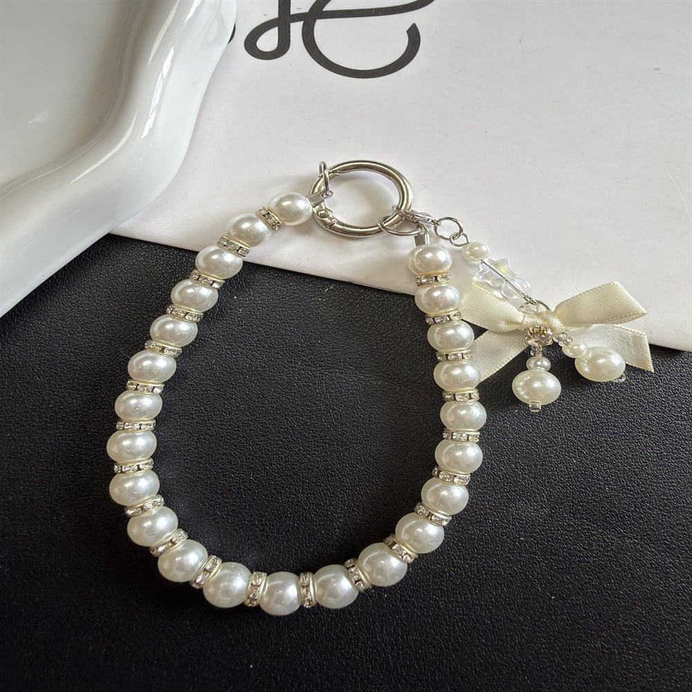 Elegante Perlen Charm Schlüsselanhänger Brehn