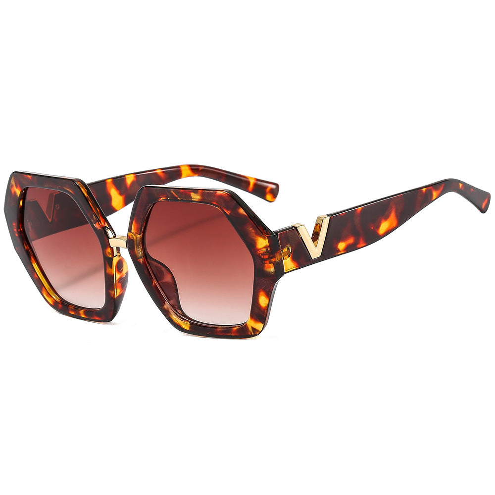 Damen elegante Sonnenbrille mit funkelndem Rahmen Brehn