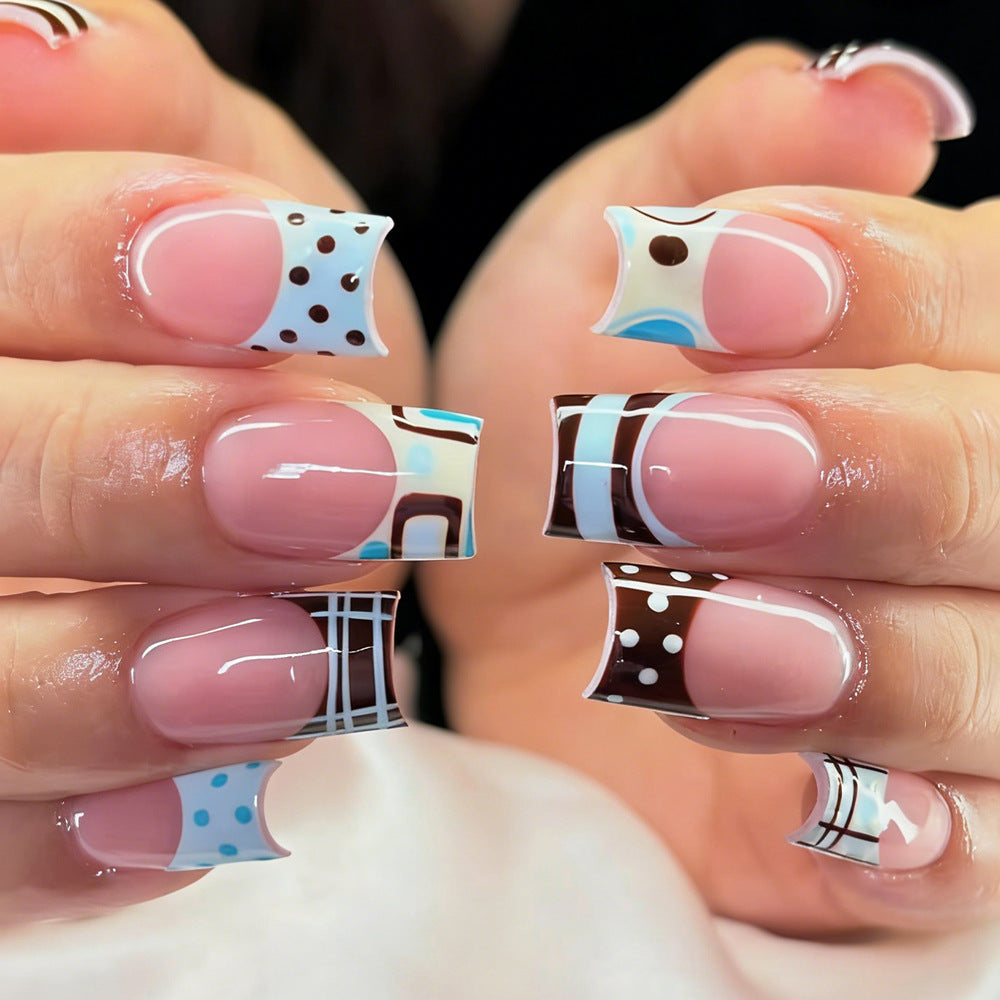 Dekorative lange Press-On Nagelkunst Tipps Brehn