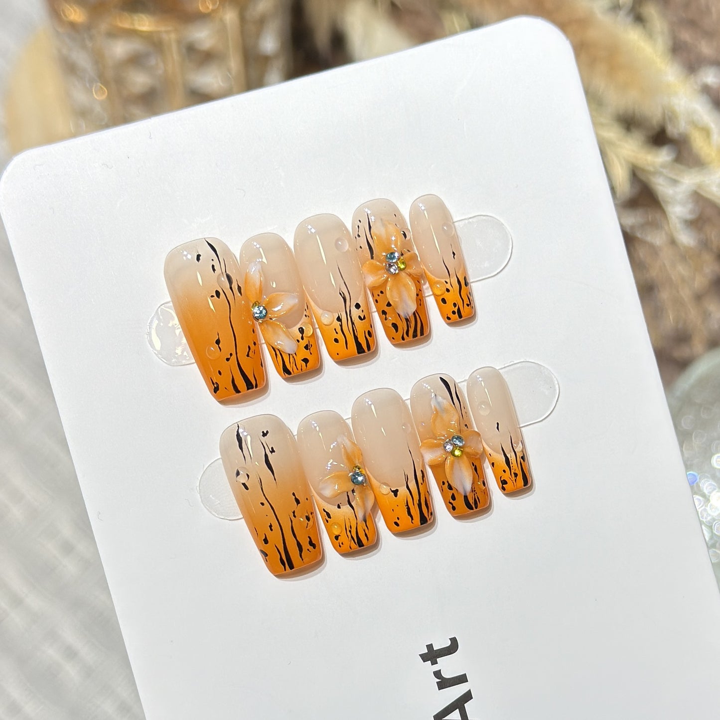 Blumiger Ombre Press-On Nagelset Brehn