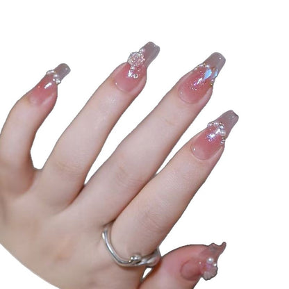 Dekoratives Press-On-Nagelset mit Strass-Akzenten Brehn