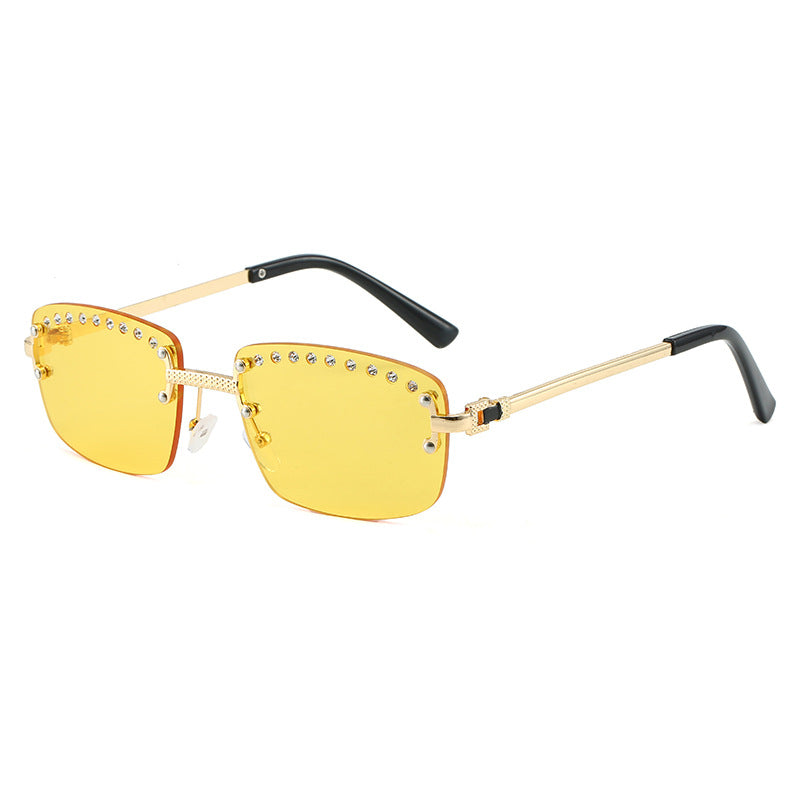 Damen elegante Sonnenbrille mit funkelnden Kristallakzenten Brehn