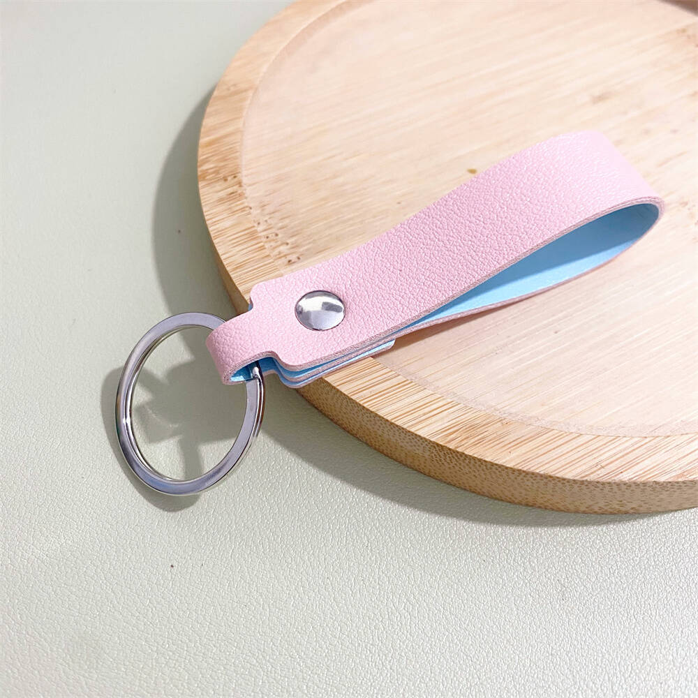 Stylischer Leder-Schlüsselanhänger Brehn