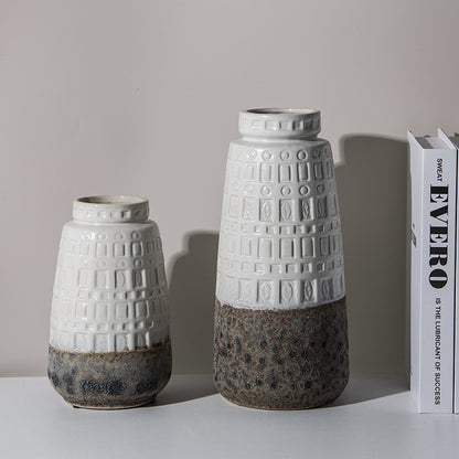 Strukturierte Keramische Dekorative Vase