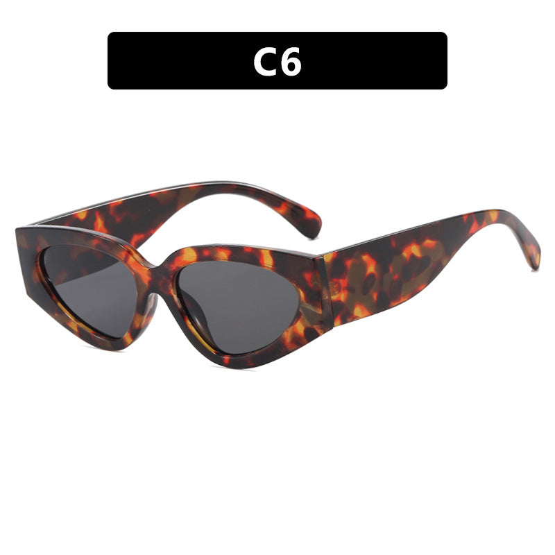 Damen Cat-Eye Sonnenbrille mit extravagantem Design und schützendem UV-Filter Brehn