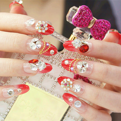 Elegantes, mit Rhinestones verziertes Press-On-Nagelset
