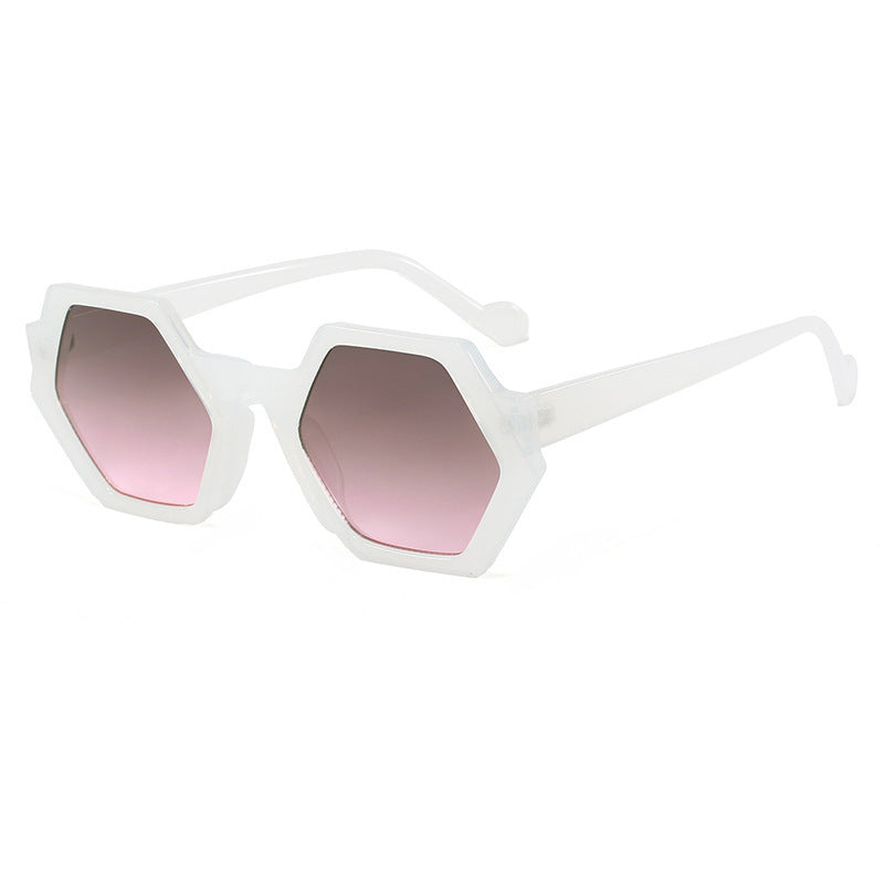 Damen auffällige Sonnenbrille mit hexagonalem Rahmen und komfortablem Sitz Brehn
