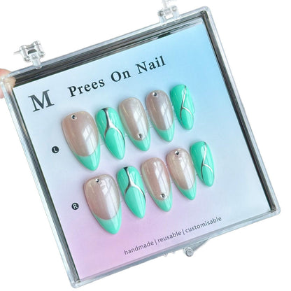 Künstlerisches Press-On Nagelset mit einzigartigem geometrischem Design
