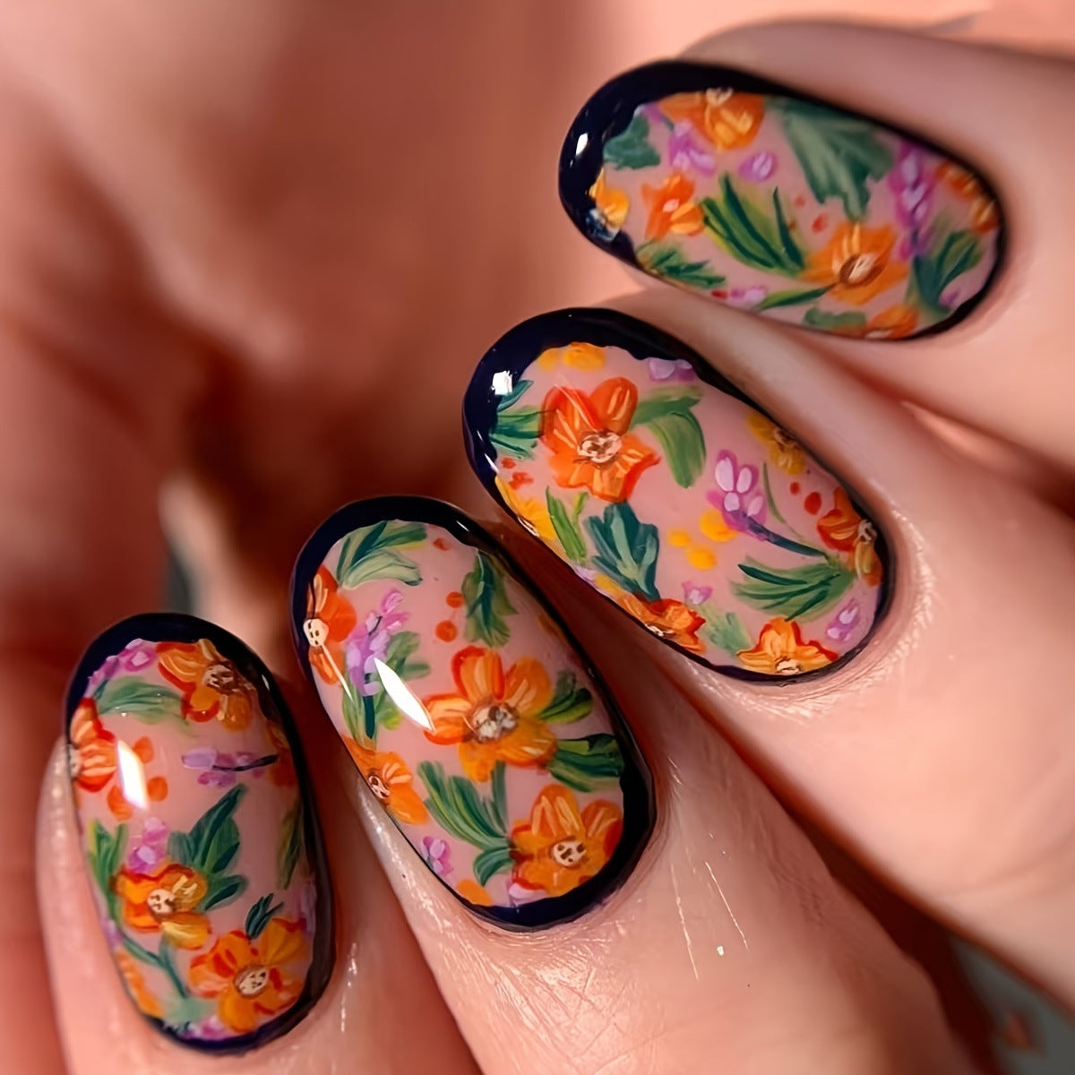Blumige Nail Art Design Brehn
