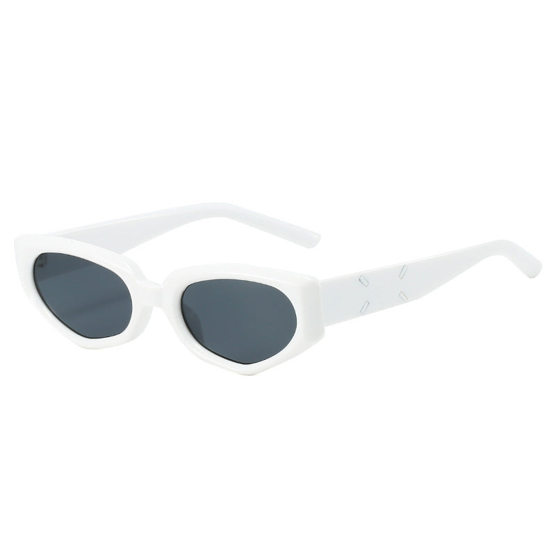Zeitgenössische Schmetterlingsförmige Sonnenbrille Brehn