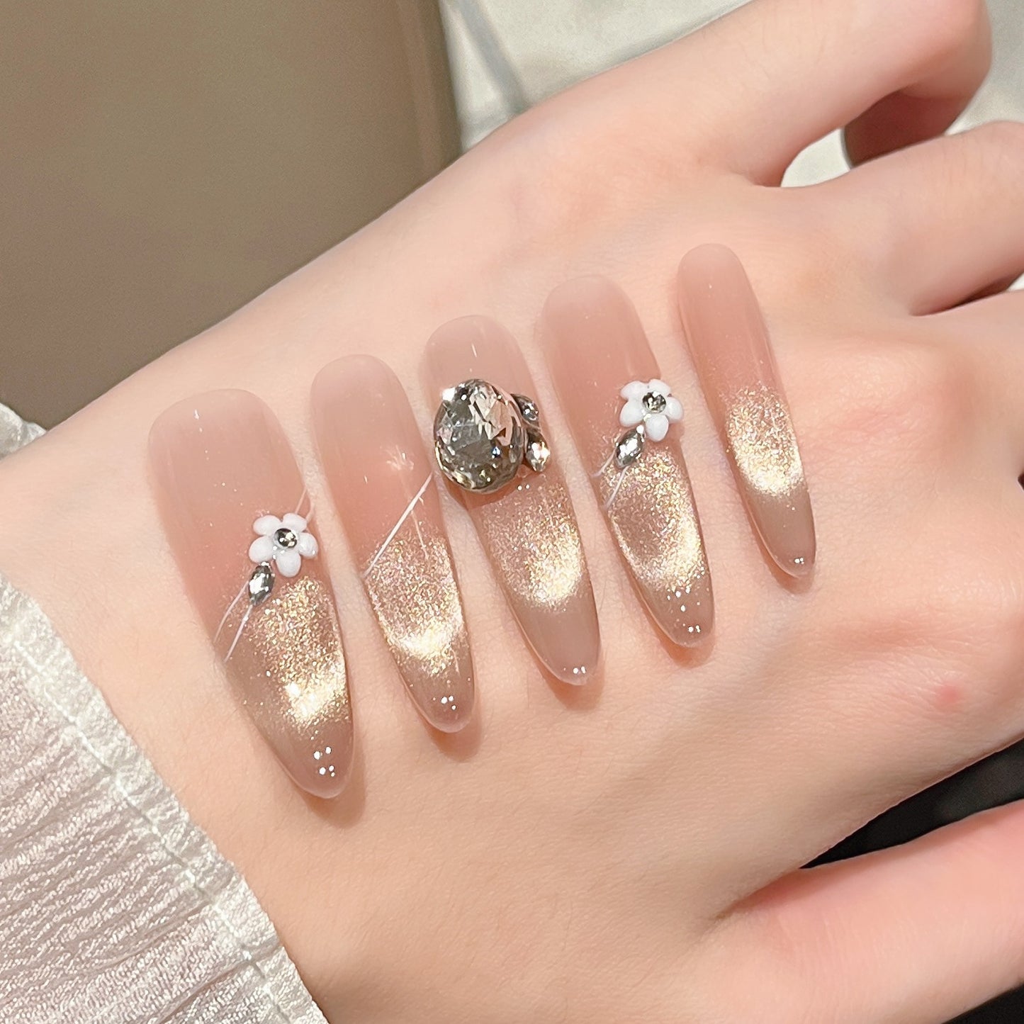 Elegante Acryl Press-On Nagelkunst Brehn