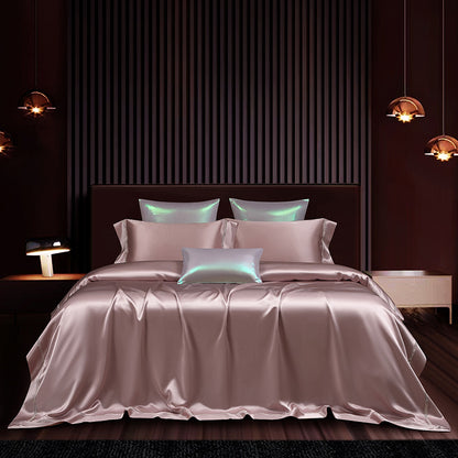 Luxuriöser seidenähnlicher Satin Bettwäsche Set mit Steppdecke und Kissenbezügen