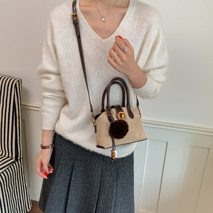 Handtasche aus Wildleder