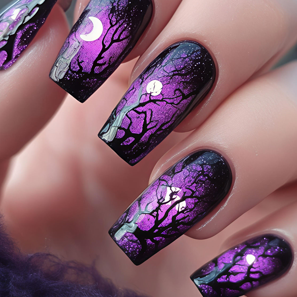 Kunstnägel mit Mystischem Mond- und Baum-Design Brehn