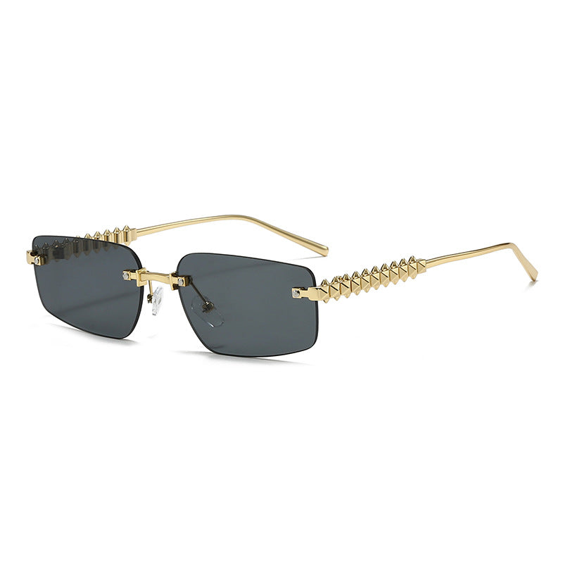 Damen modische rechteckige Brille mit extravaganten Akzenten Brehn