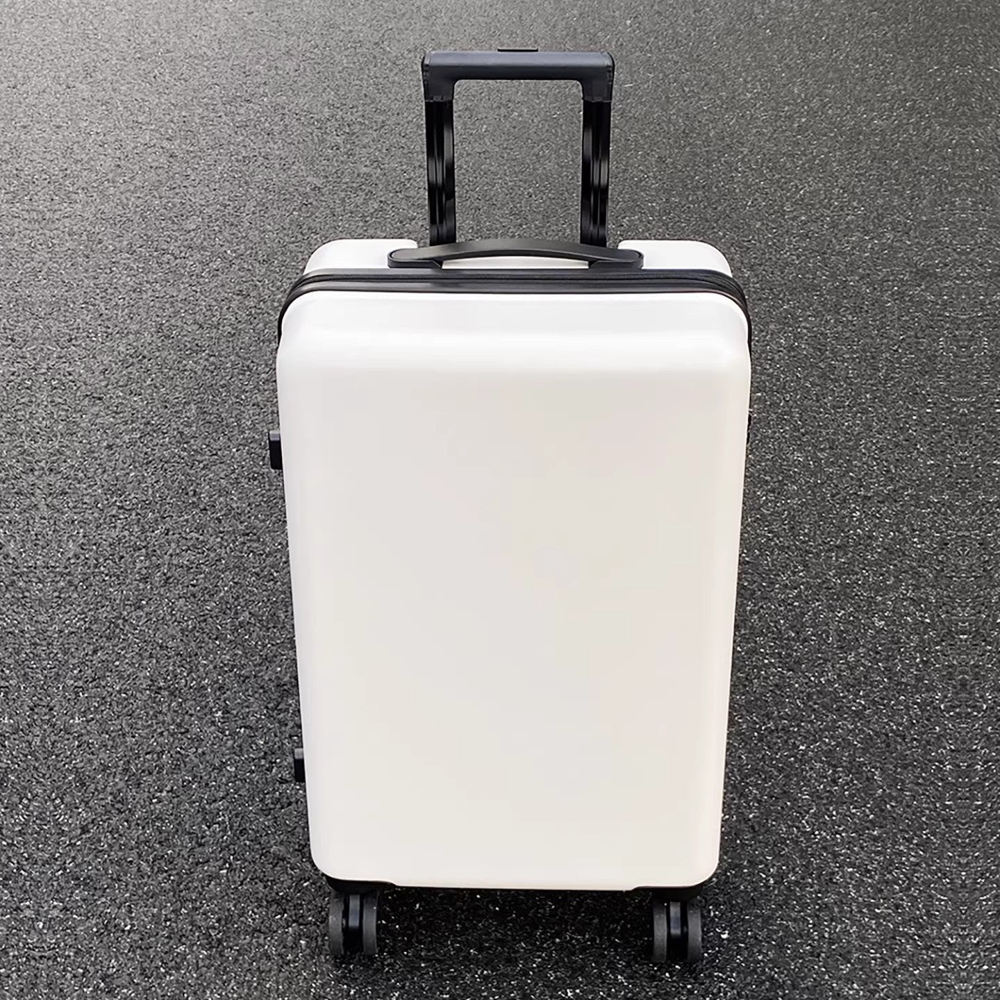 Schlanker Hartschalen-Handgepäckkoffer Brehn