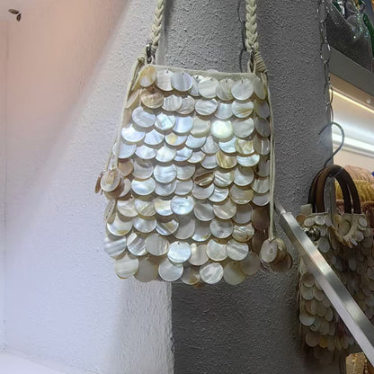 Elegante Muschel-verzierte Umhängetasche Brehn