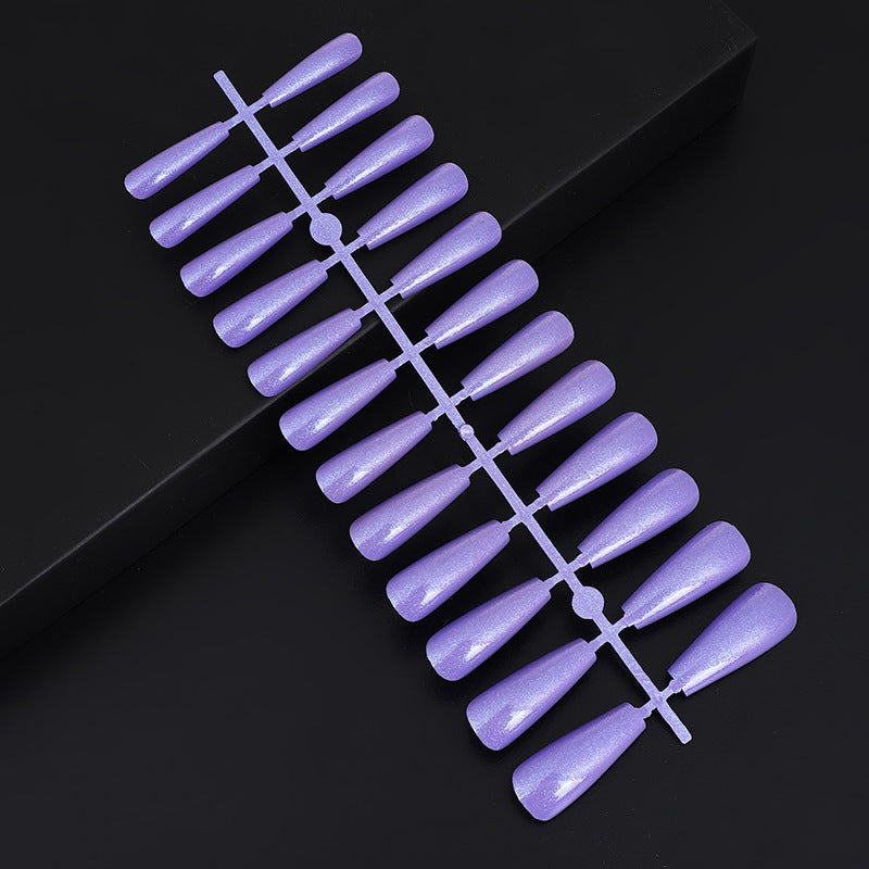 Kunstnägel Set mit elegantem Design Brehn