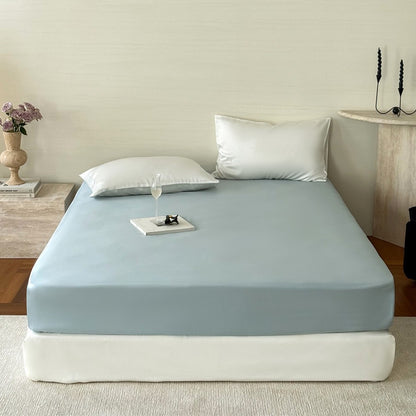 Luxuriöses Satin-Bettwäscheset mit seidig-glatter Oberfläche, Wendefunktion und Hotelverschluss