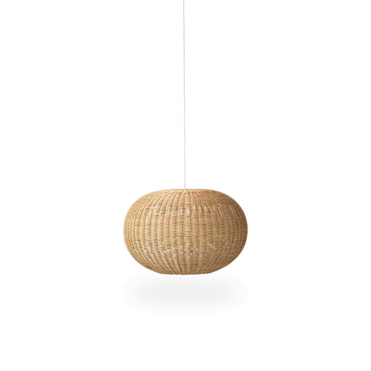 Stilvolle Pendelleuchte aus handgewebtem Naturmaterial Brehn